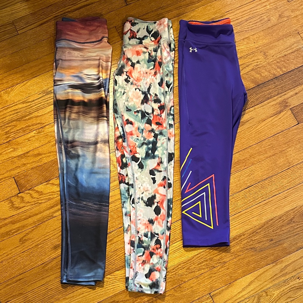 Under Armour Purple and Multicolor women’s Leggings Set